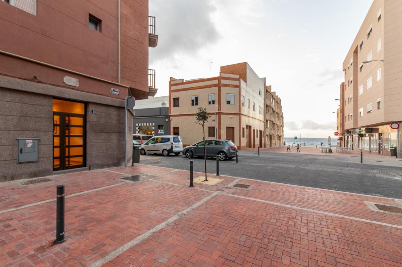 Flatguest Cicer - 3bdr + Balcony + Apartamento Las Palmas de Gran Canaria